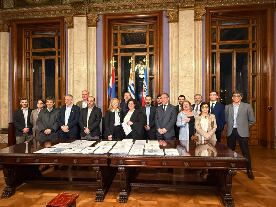 Entrega del Presupuesto en el Parlamento